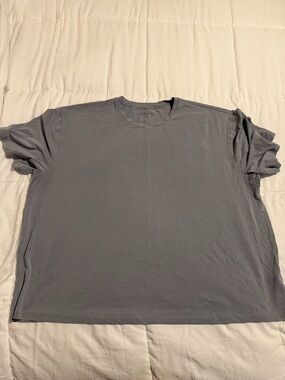 Abercrombie &Fitch Classic Crew Neck T-Shirt in Gray
